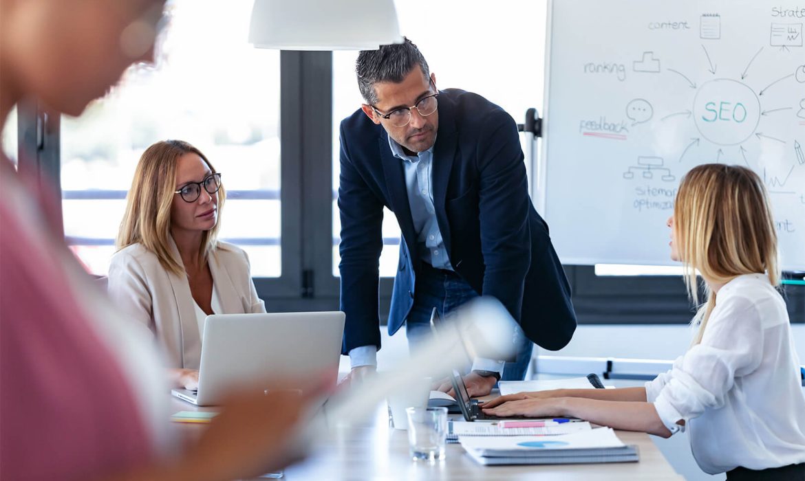 بازاریابی مانیکس